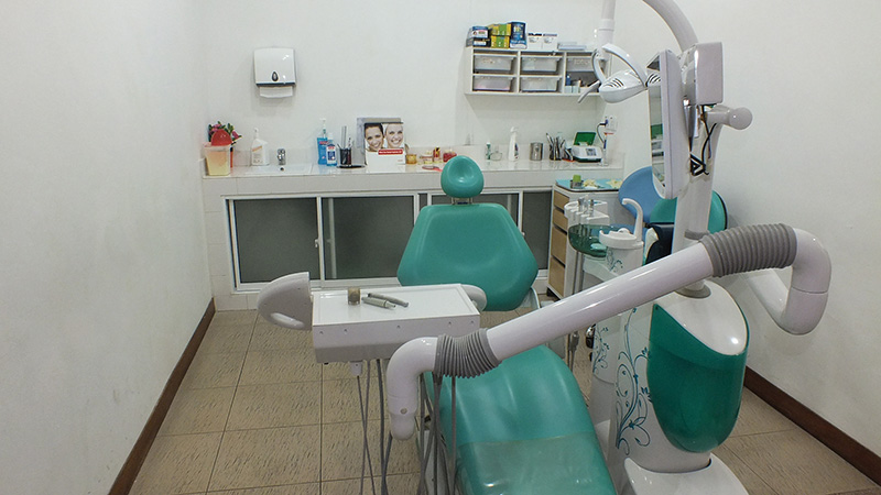 BUKITJALIL3-drs-wong-partner-dentistsneary-Drs.Wong & partners Dental clinics dentistsnearby