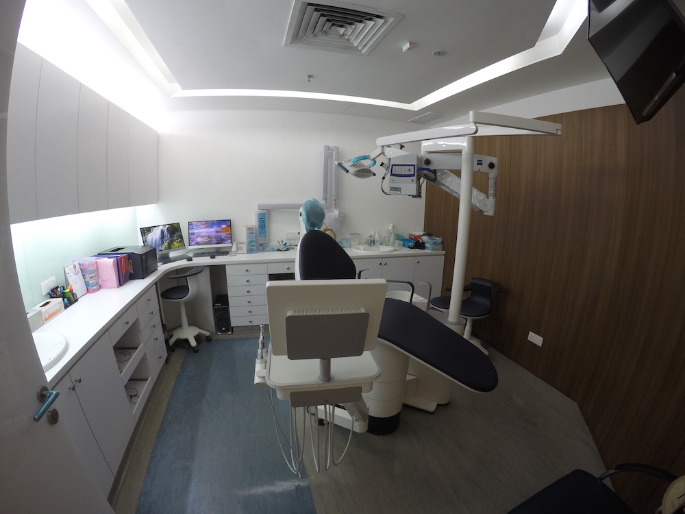 tan-root-canal-malaysia-surgery-area-2