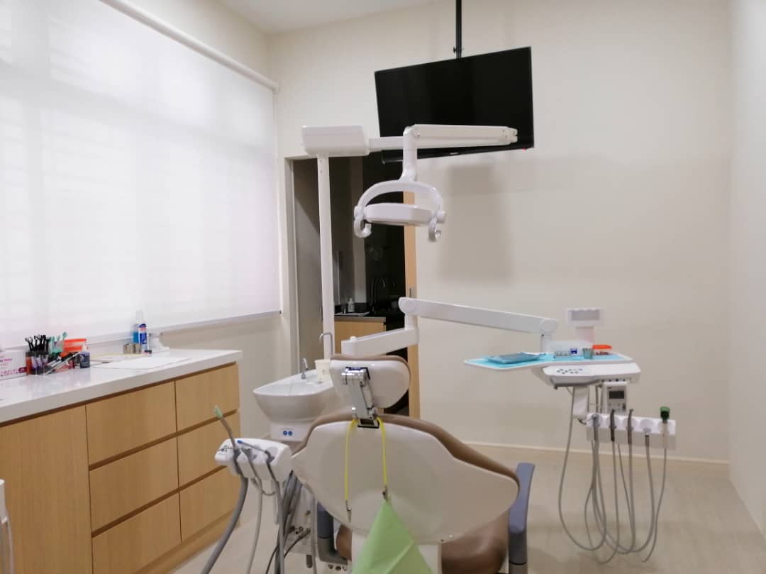 LIGHT DENTAL CLINIC ISKANDAR PUTERI JOHOR Dental Clinics, Dentists